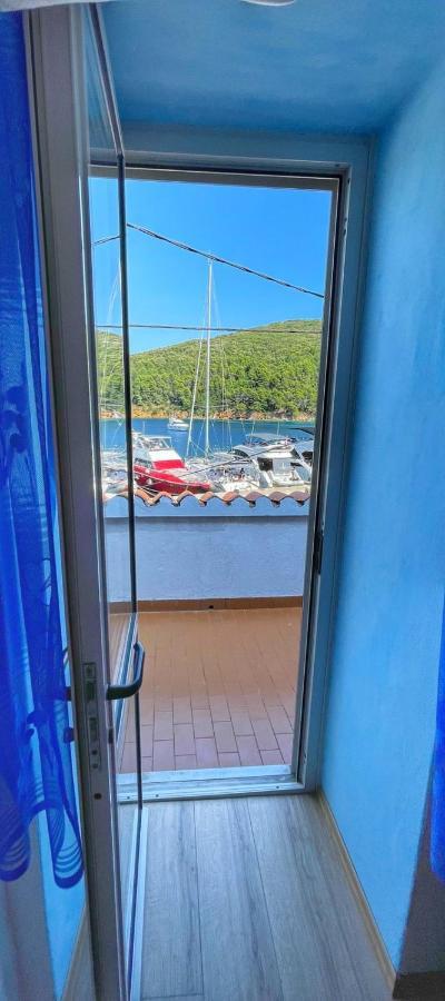 Guesthouse Porto Крес Екстериор снимка